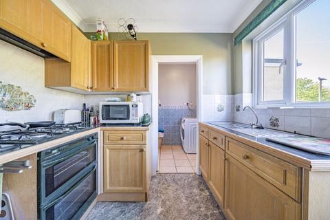 75 Holbeach Gardens, Sidcup, DA15 8QW