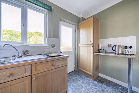 75 Holbeach Gardens, Sidcup, DA15 8QW