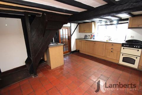 3 bedroom cottage for sale, High Street, Studley