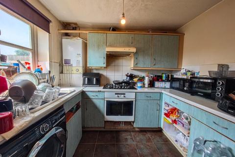 59 Grasshaven Way, London, SE28 8TJ