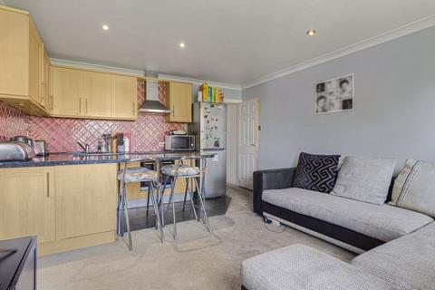14 Taylors Close, Sidcup, DA14 6TL
