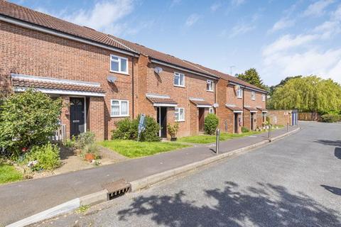 14 Taylors Close, Sidcup, DA14 6TL