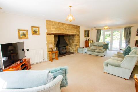 4 bedroom detached house for sale, Rural Lane Location In Etchingham