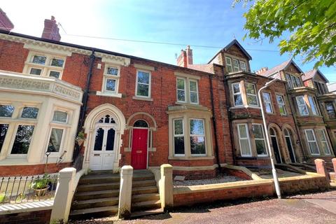 5 bedroom terraced house for sale, Chertsey Mount, Carlisle