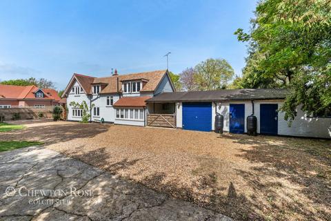 5 bedroom detached house for sale, Colchester Road, St Osyth