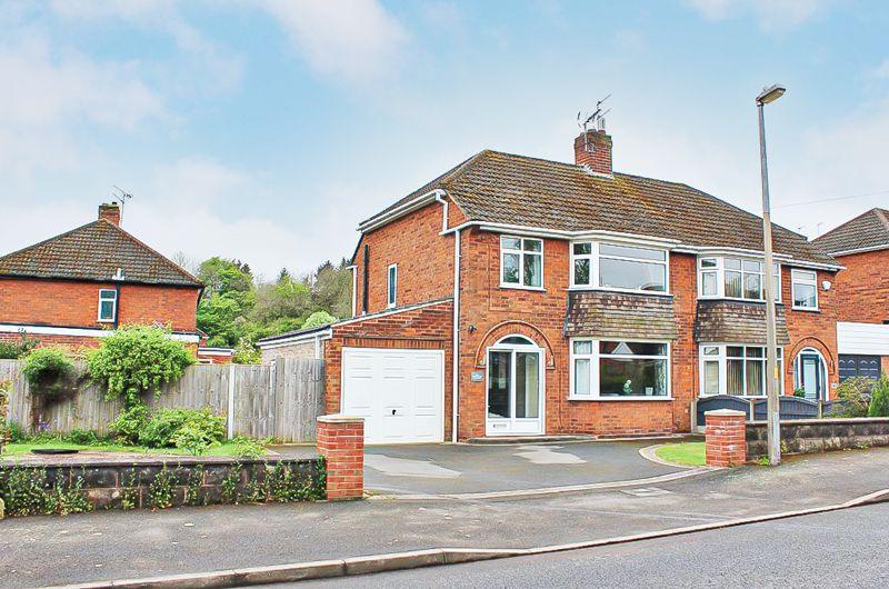 Hockley Road, BRAMFORD ESTATE, WV14 9TW 3 bed semidetached house for