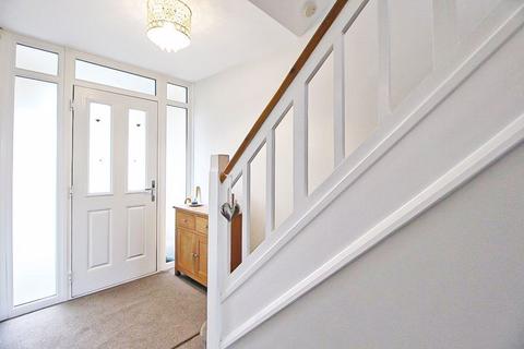 3 bedroom semi-detached house for sale, Hockley Road, BRAMFORD ESTATE, WV14 9TW