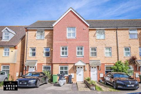 4 bedroom townhouse for sale, East Shore Way, Portsmouth