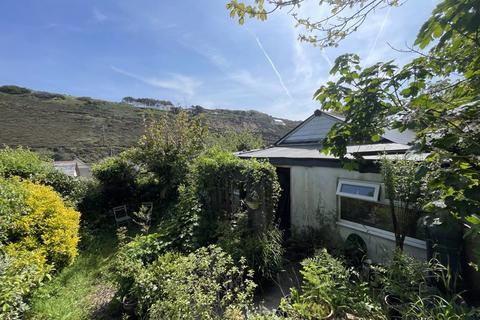 Kuala Beach Road, Porthtowan, Truro, TR4 8AA
