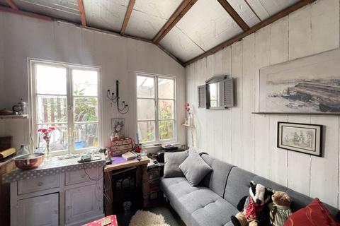 Kuala Beach Road, Porthtowan, Truro, TR4 8AA