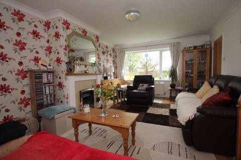 2 bedroom semi-detached bungalow for sale, Ethelburga Drive, Folkestone