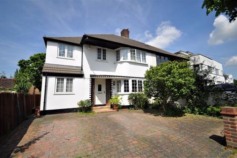 3 Meadow Hill, New Malden, KT3 5RQ