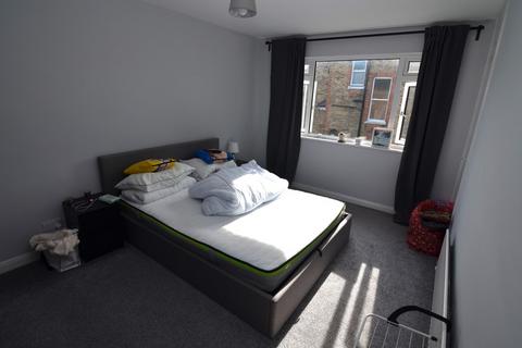 2 bedroom maisonette to rent, Carlton Road, Sidcup DA14