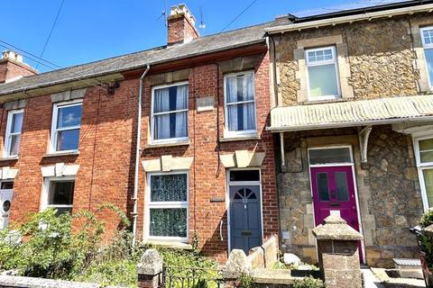 2 bedroom terraced house for sale, Victoria Avenue, Chard, Somerset TA20