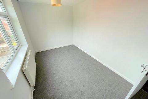 2 bedroom apartment to rent, Dartmeet Court, Nottingham, NG7 5RD