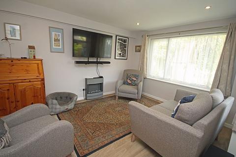 6 Mill Court, Fordingbridge, SP6 1JQ