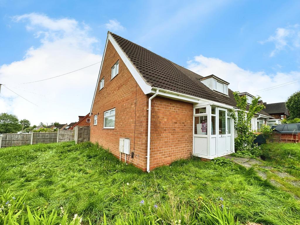 St Road, Telford TF2 2 bed semidetached house for sale £175,000