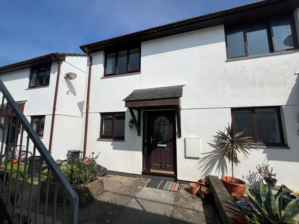 Packsaddle Close, Penryn TR10 3 bed end of terrace house £1,100 pcm (£254 pw)