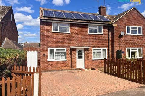 2 bedroom semi-detached house for sale, London Road, Reading