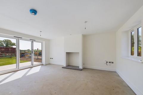 undefined, Manor Park, Keinton Mandeville
