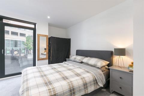 92 Whitestone Way, Croydon, CR0 4FG