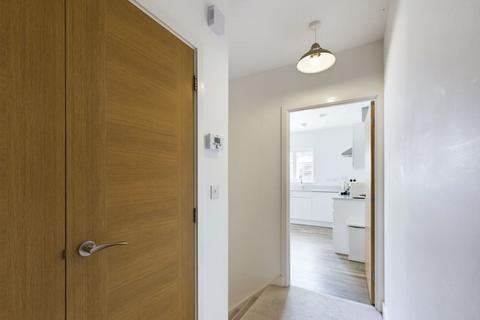 2 bedroom flat for sale, Brinkworth Road, Combe Down, Bath