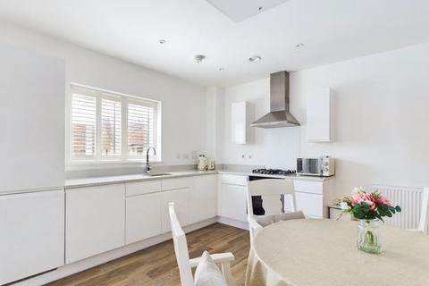 2 bedroom apartment for sale, Brinkworth Road, Combe Down, Bath