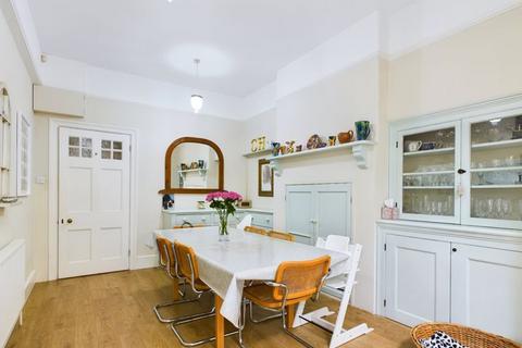 116 Midford Road, Bath, BA2 5RY