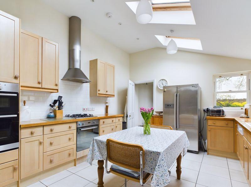 Kitchen dining area