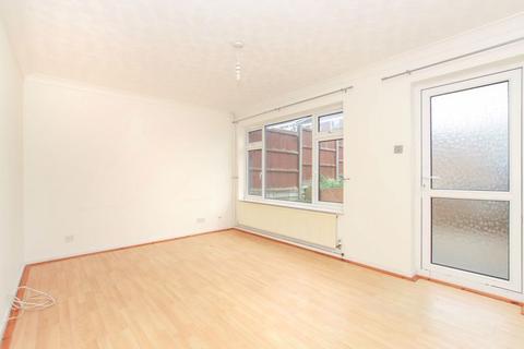 2 bedroom terraced house for sale, Kingsley walk, Tring