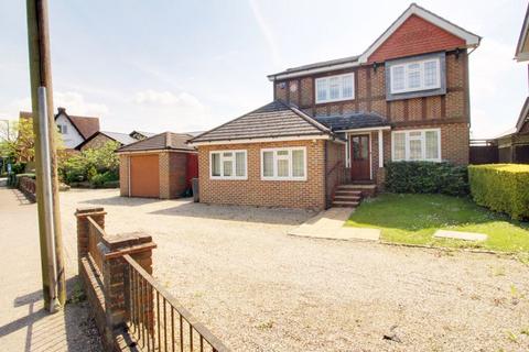 4 bedroom detached house for sale, Newgate Street Village, Hertford SG13