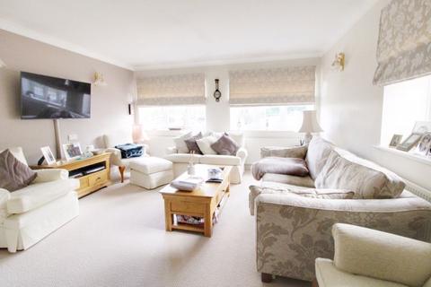 4 bedroom detached house for sale, Newgate Street Village, Hertford SG13