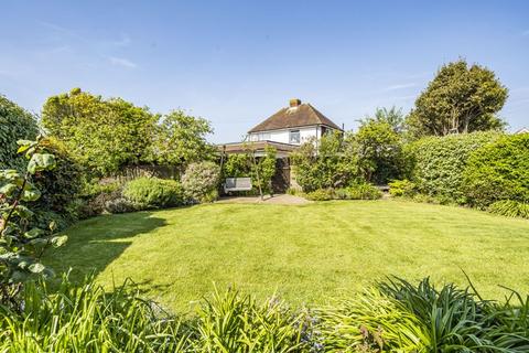 4 bedroom detached house for sale, Marine Parade East, Lee-On-The-Solent, PO13