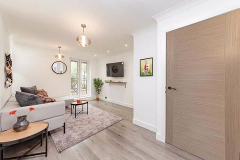 1 bedroom apartment for sale, Regents Plaza Apartments, Greville Road, NW6