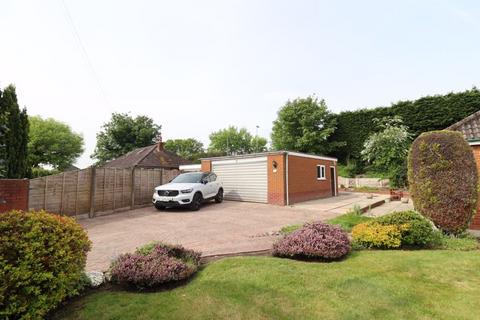 3 bedroom bungalow for sale, Susan Drive, Penketh, WA5