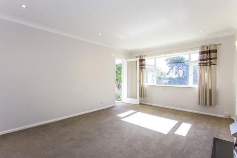 2 bedroom apartment to rent, Spencer Road, New Milton, BH25