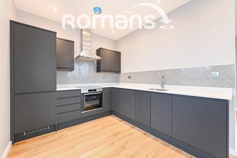 1 bedroom apartment to rent, The Braccans, London Road