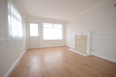 1 bedroom park home to rent, Mere Oak Lane, Three Mile Cross