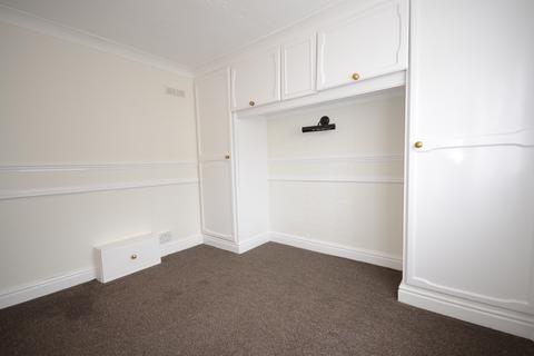 1 bedroom park home to rent, Mere Oak Lane, Three Mile Cross