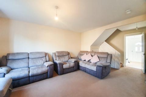 2 bedroom property to rent, Calamint Road, Witham