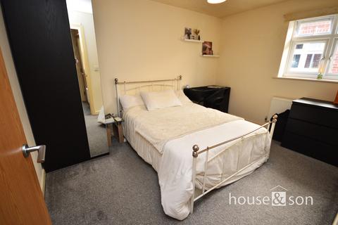 1 bedroom apartment to rent, Lowther Road