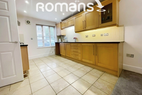 2 bedroom terraced house to rent, Grange Close, Winchester