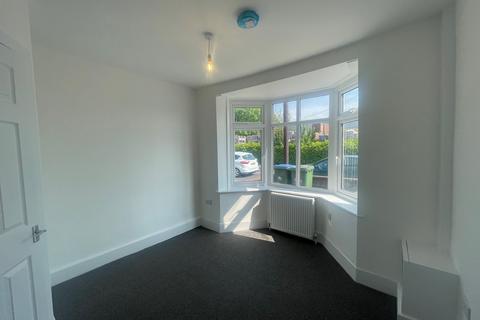 2 bedroom apartment to rent, Winchester Road, Southampton SO16