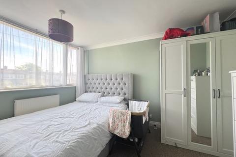 35 Emerald Close, Tuffley, Gloucester, GL4 0RH