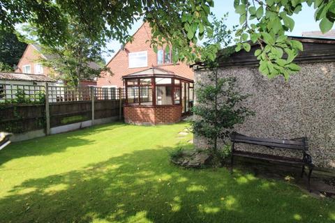 2 bedroom semi-detached bungalow for sale, Nutt Lane, Prestwich M25