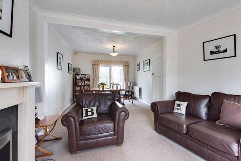 3 bedroom semi-detached house for sale, Exeter Road, Welling DA16