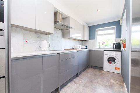 12 Bents Close, Clapham, Bedford, MK41 6DY