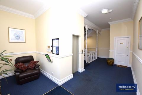 2 bedroom apartment for sale, 34 Sedgley Park Road, Manchester M25