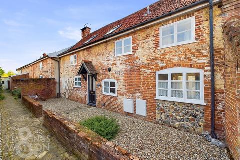 3 bedroom cottage for sale, Stanley Road, Diss