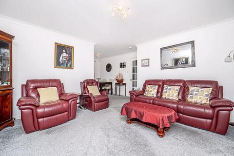 2 bedroom flat for sale, Mid Street, Kirkcaldy